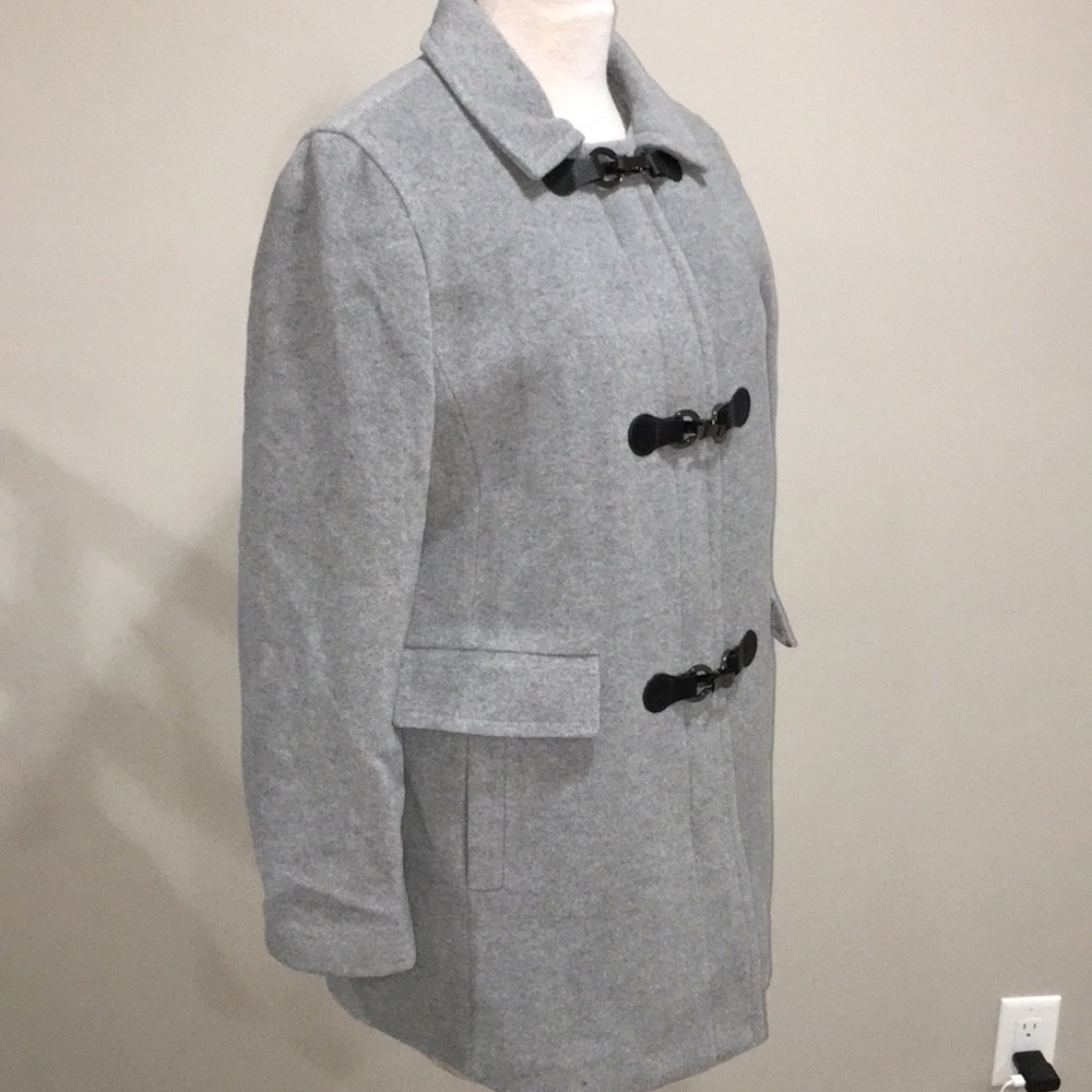 Ladies Talbots coat - Picture 2 of 6